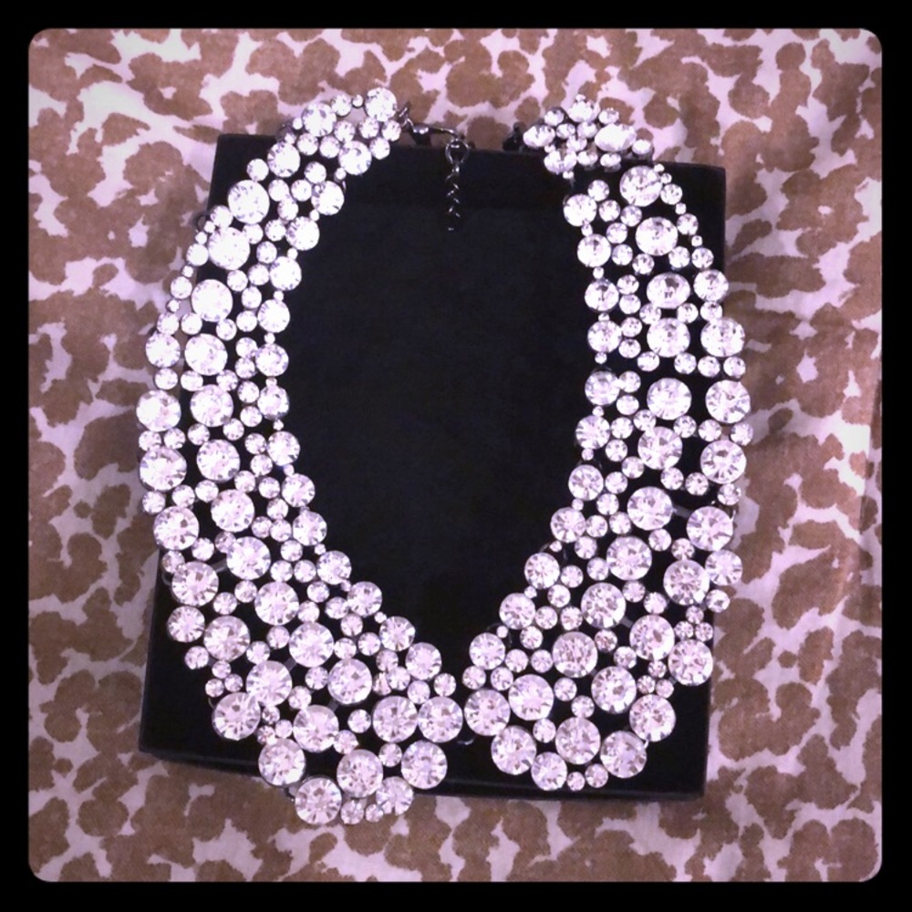 💎 Peter Pan Rhinestone collard necklace NWOT💎